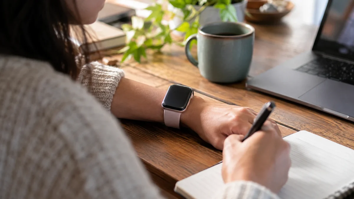 Illustration : Montre portée pendant une activité assise